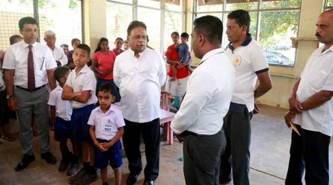 ஒரே ஒரு மாணவன் 4 ஆசிரியர்கள்! வெளிச்சத்திற்கு வந்த உண்மை……