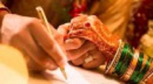 திருமண ஆசையில் இருந்த இளம்பெண்ணுக்கு காத்திருந்த அதிர்ச்சி!