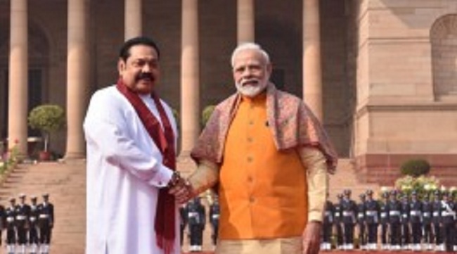 இந்திய பிரதமர் மோடியை சந்தித்த மகிந்த!