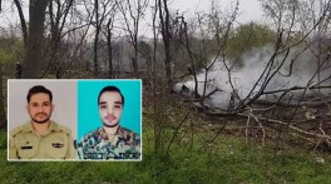 பாகிஸ்தான் இராணுவ விமானம் குஜராத்தில் விழுந்து பயங்கர விபத்து!