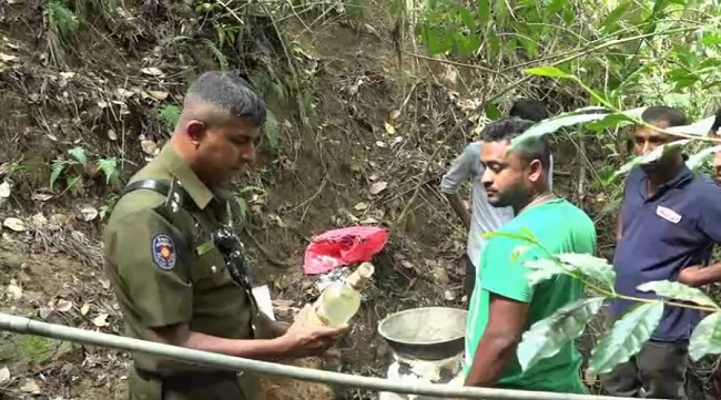 நாடு முழுவதும் ஊரடங்கால் கொடிகட்டி பறக்கும் கசிப்பு!