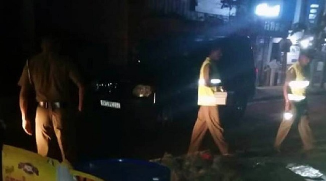 யாழ் மருதனார்மடவிடுதியில் இன்று இரவு கைதான ஜோடிகள்! என்ன காரணம் தெரியுமா?