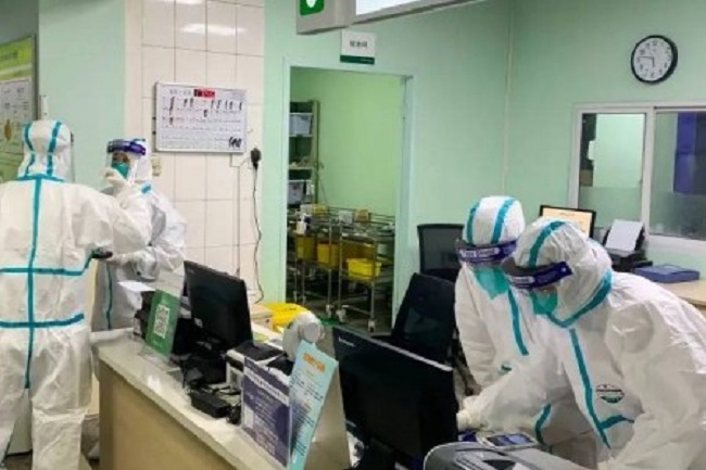 மட்டக்களப்பில் உடனடியாக சுமார் 1000 பேருக்கு பி.சி.ஆர் பரிசோதனை செய்ய வேண்டும்… சிரேஷ்ட பொலிஸ்மா அதிபர்