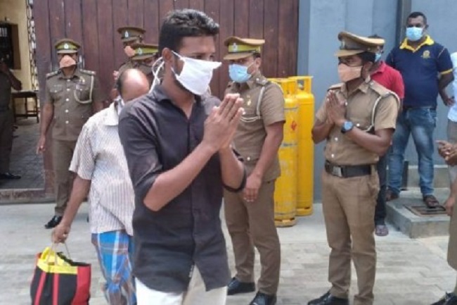 யாழ்ப்பாணம் சிறையில் இருந்த 5 கைதிகளுக்கு பொதுமன்னிப்பு !