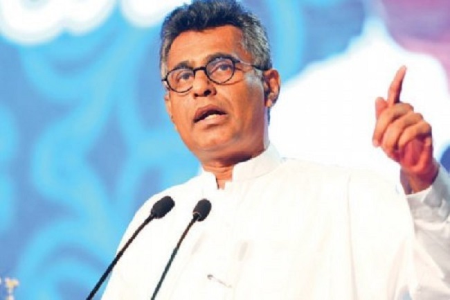 சட்டதிட்டத்திற்கு புறம்பாக அரசாங்கம் செயற்பட்டு வருகின்றது!