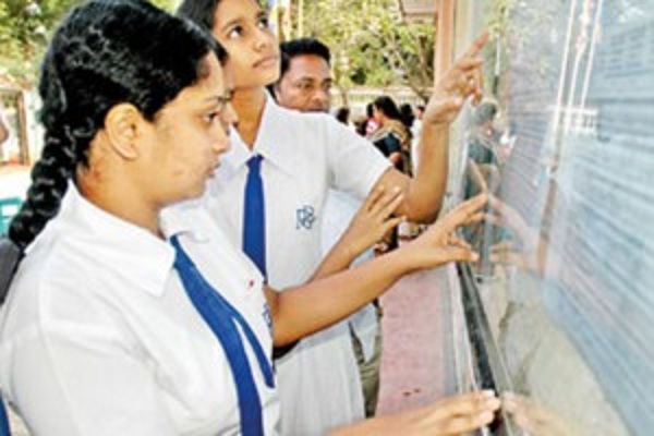 மாணவர்களுக்கு கிடைத்த மகிழ்ச்சி தகவல்..!!