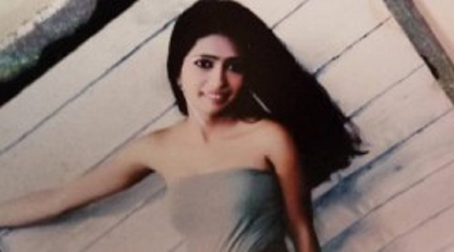 கணவனை விவாகரத்து செய்த நிலையில் மறுமணம் செய்ய ஆசைப்பட்ட இளம்பெண்! அவர் அறையில் தாயார் கண்ட அதிர்ச்சி காட்சி.. முக்கிய செய்தி…