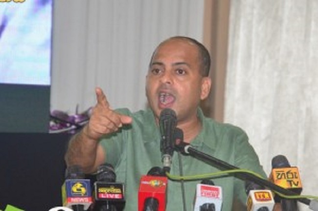 எம்மைக் கண்டு ரணில் பயந்துவிட்டார்!