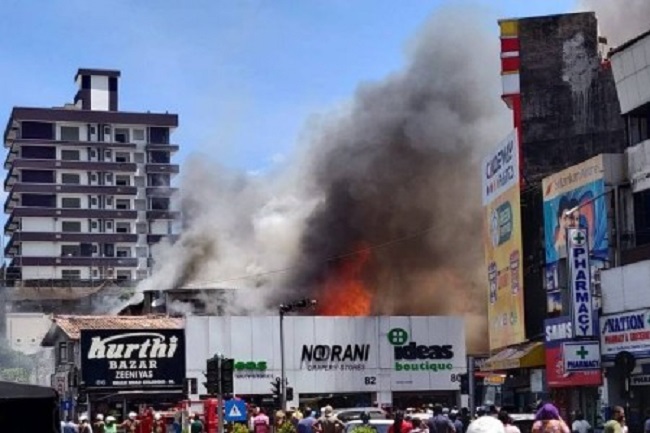 வெள்ளவத்தையில் தீக்கிரையான வர்த்தக நிலையங்கள் – பல மில்லியன் நட்டம்… வெளியான தகவல்