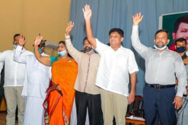 வவுனியாவில் சஜித் அள்ளி வீசிய வாக்குறுதிகள்!