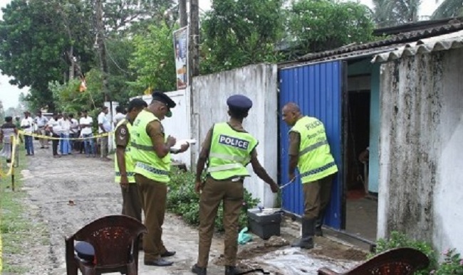 10 வயது சிறுமி படுகொலை – வீடெங்கும் இரத்த ஆடைகள் – விசாரணையில் வெளியான தகவல்