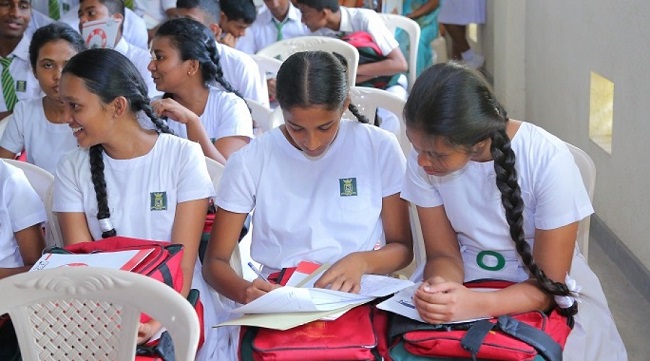 அடுத்த வாரம் முதல் பாடசாலைகள் இயங்கும்! வெளியான முக்கிய செய்தி….