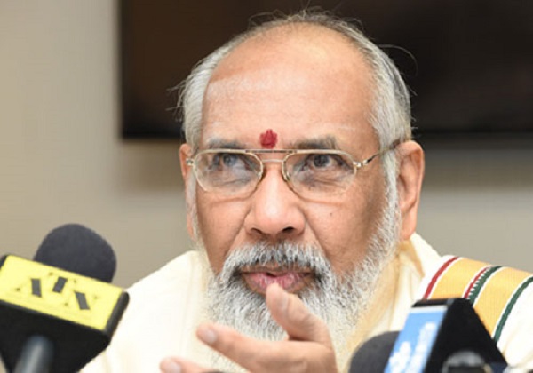 நக்குண்டு நாவிழந்தது வீடு… வயதுக்கு வராதவர்களின் கட்சி சைக்கிள்; தம்பி பிரபாகரனின் எண்ணப்படி எமது கட்சி: விக்னேஸ்வரன் பெருமிதம்!