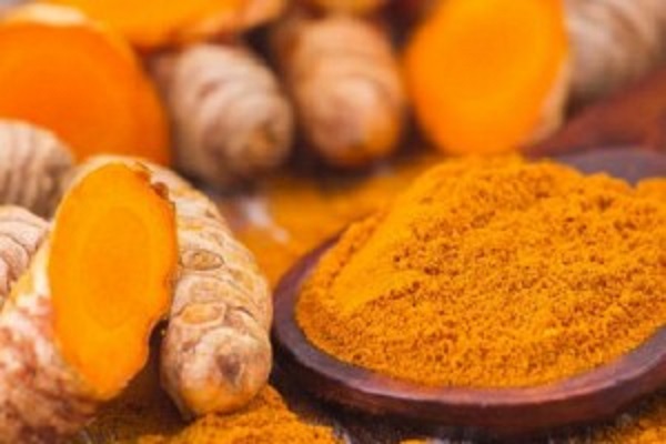 இந்தியாவிலிருந்து கடல் மார்க்கமாக சட்டவிரோதமாக நாட்டிற்கு கொண்டு வரப்பட்ட மஞ்சள் மற்றும் ஏலம்