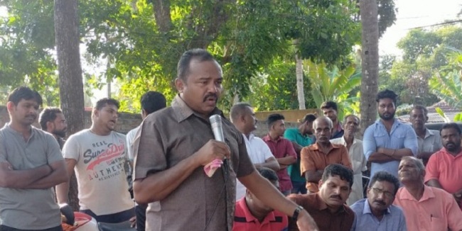 தமிழர்கள் குழிதோண்டிப் புதைக்கப்படுவார்கள்! கருணா…..