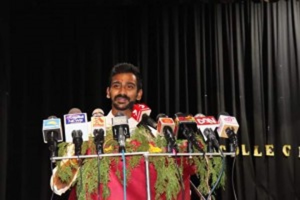 மாடிவீடு என்ற போலி கதைகளை நம்பவேண்டாம். தனி வீடுகளையே நாம் அமைப்போம் – ஜீவன் தொண்டமான்