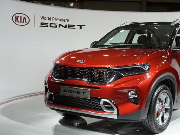 இந்தியாவில் தனது 3வது மாடலான Sonet காரை Kia நிறுவனம் இன்று அறிமுகம்!