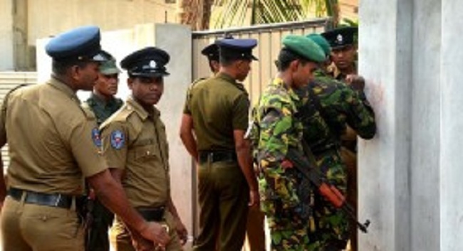 யாழ்ப்பாணத்தில் களத்தில் இறங்கிய பொலிஸ் மற்றும் இராணுவம்! 19 இளைஞர்கள் கைது