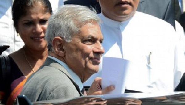 முன்னாள் பிரதமர் ரணில் விக்ரமசிங்கவுக்கு தற்போது 200 பாதுகாவலர்கள் வழங்கல்!!