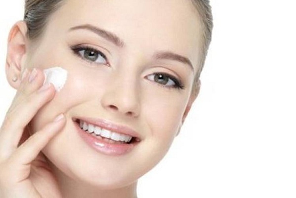 பளபளக்கும் சருமத்திற்கு பால் போதும்! இப்படி பயன்படுத்தி பாருங்க