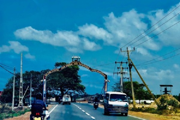 குடும்பப் பகை வாள் வெட்டில் முடிந்தது!
