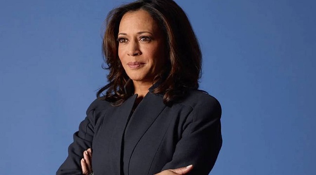 அமெரிக்க வரலாற்றில் தடம்பதித்த முதல் தமிழ் பெண் கமலா ஹாரிஸ்… யார் இவர்? வெளியான தகவல்!