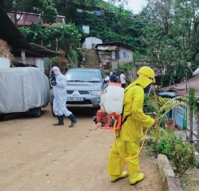 பொகவந்தலாவவில் ஒரே குடும்பத்தை சேர்ந்த 5 பேர்… வெற்றிலை வியாபாரிக்கு கொரோனா! முக்கிய தகவல்