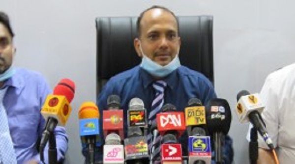 அக்கரைப்பற்று சந்தை பரவல் கொரோனா தொற்றாளர்கள் 300 ஆக அதிகரிப்பு!!