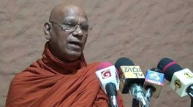 கொரோனாவால் இறப்பவர்கள் அடக்கம் செய்வதா அல்லது தகனம் செய்வதா என்ற கலந்துரையாடல் அவசியமற்றது