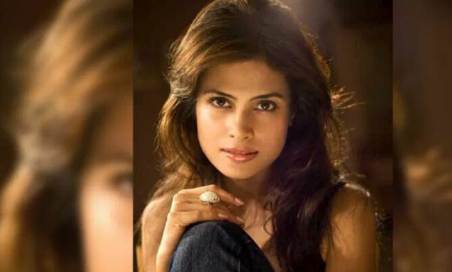 அதிக மது அருந்தியதால் பிரபல நடிகை மரணம்.. வெளியான தகவல்