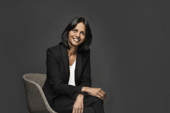 உலகின் சக்தி வாய்ந்த பெண்களின் பட்டியலில் இலங்கைப் பெண்!