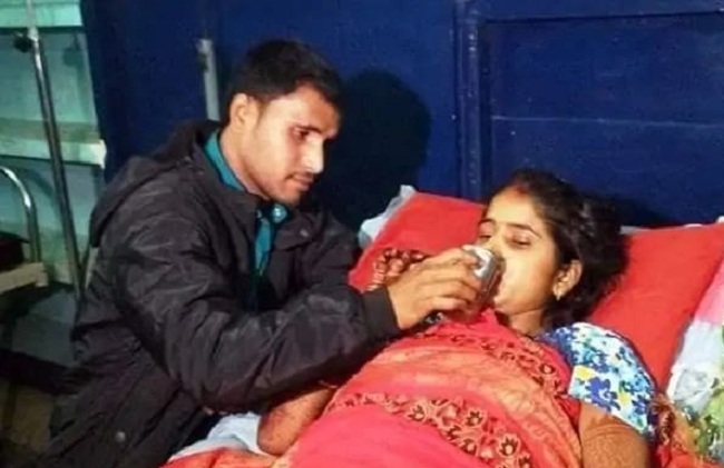 விபத்தில் சிக்கி படுத்த படுக்கையான மணமகள்:  மணமகன் செய்த நெகிழ்ச்சி காரியம்!