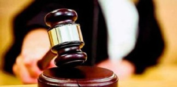 PHIக்கு வாய் காட்டிய இருவருக்கு விளக்கமறியல்!