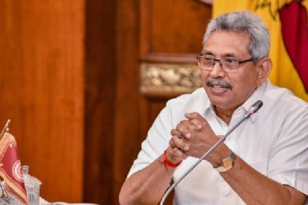 ஜனாதிபதியிடம் புதிய பி.சி.ஆர் இயந்திரம் கையளிப்பு!!