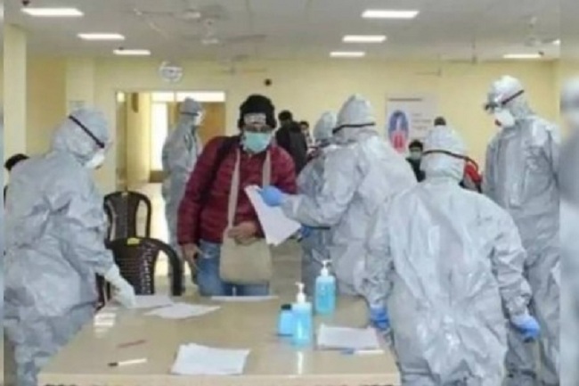 கிளிநொச்சியில் கொரோனாவால் பாதிக்கப்பட்ட நபருடன் தொடர்பிலிருந்த 25 பேருக்கு நேர்ந்த விபரீதம்!