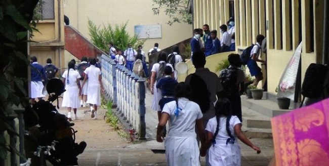 மலையக பகுதிகளிலும் கல்வி நடவடிக்கைகள் ஆரம்பம்!  வெளியான தகவல்