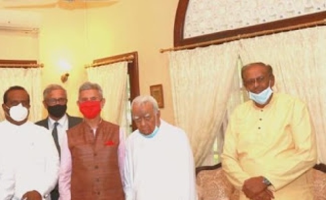 தமிழர்களை இந்தியா கைவிடாது: கூட்டமைப்பிடம் தெரிவித்தார் ஜெய்சங்கர்!