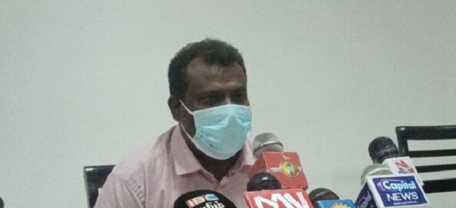 பிசிஆர் முடிவுகள் கிடைக்கும் வரை வவுனியா நகரம் முடக்கம்! திரேஸ்குமார்