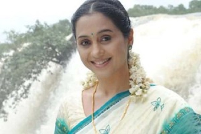 மீண்டும் சீரியலில் களமிறங்கிய தேவயாணி…