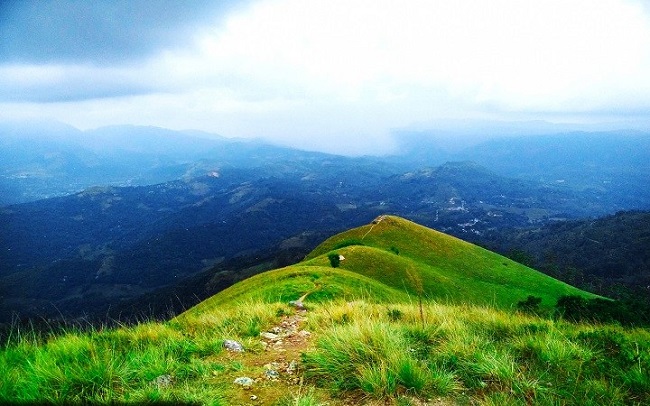 பதுளை – நாரங்கல மலைக்குச் செல்ல மீள் அறிவித்தல் வரை தடை…  வெளியான முக்கிய தகவல்