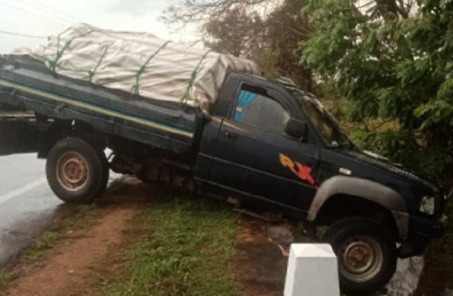 ஏ9 வீதியில் இராணுவத்தினரை மோதித்தள்ளிய வாகனம்; இருவருக்கு நேர்ந்த விபரீதம்!