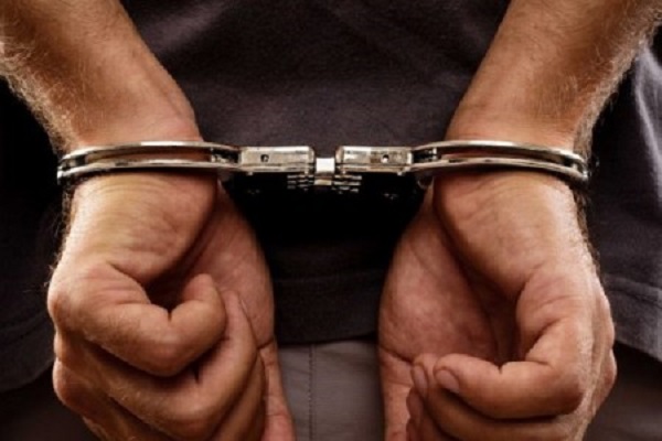 மணல் ஏற்றி வந்த 25 சந்தேக நபர்கள் கைது