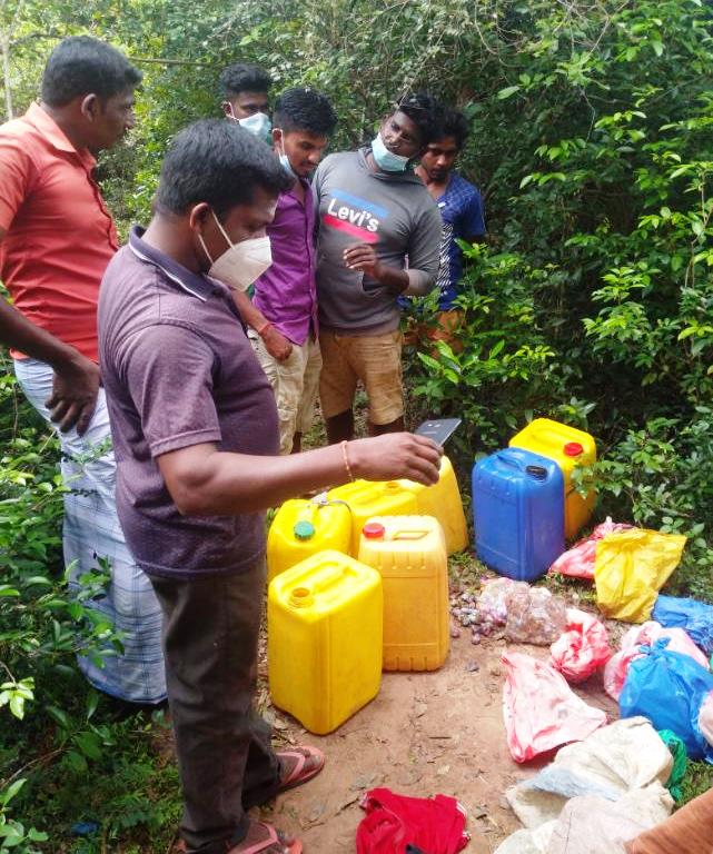சாந்தபுரம் கிராமத்தில் அடையாளம் காணப்பட்டு அழிக்கப்பட்ட கசிப்பு உற்பத்தி செய்யும் இடங்கள்