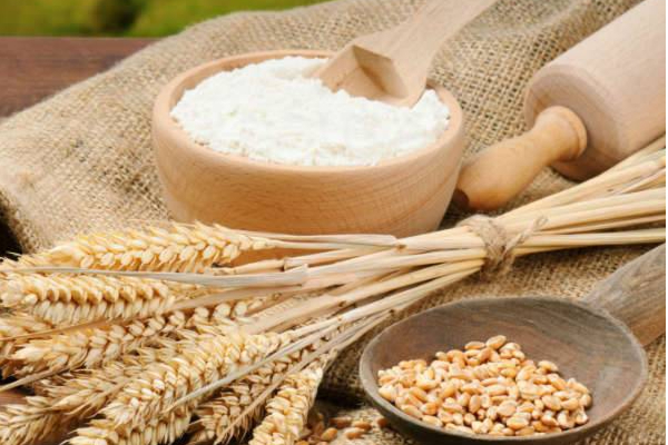 சப்பாத்தி சுட போறீங்களா? கோதுமை மாவு அரைக்கும் போது இந்த 7 பொருட்களையும் சேர்த்துக்கோங்க- சத்துக்கள் அதிகம்