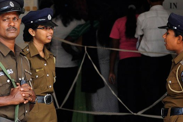 பாலியல் சர்ச்சையில் சிக்கிய தமிழ் பிரதேச செயலாளர்! நீதிக்கு போராடும் பெண்