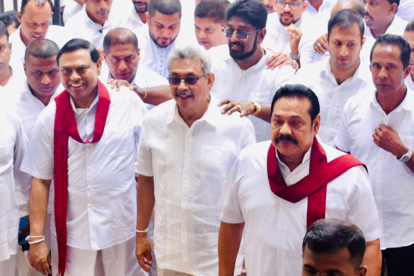 வெகுவிரைவில் ராஜபக்சக்கள் அரசியல் புயலுக்குள் சிக்குவர்! தலைமை தாங்க தயார் – சம்பிக்க