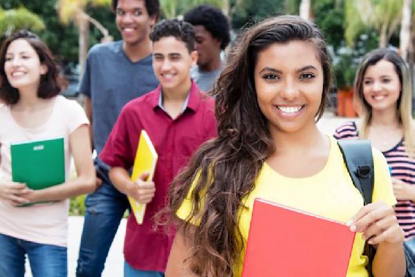 பாடசாலைகள், பல்கலைக்கழகங்கள் திறப்பது தொடர்பில் வெளியான தகவல்