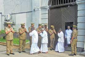 மீண்டும் ஒரு தொகுதி  அரசியல் கைதிகளின் விடுதலையினை உறுதிப்படுத்தியது அரசு