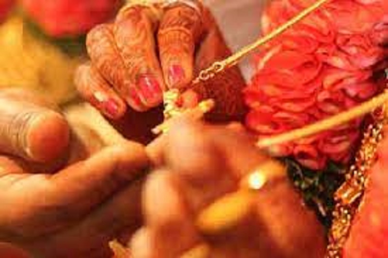 யாழ் ஆசிரியர் ஒருவரின் திருவிளையாடல் அம்பலம்