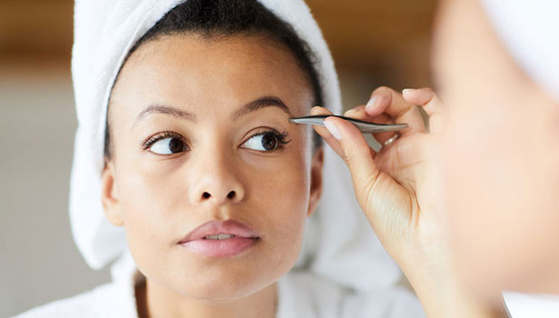 புருவம் அடர்த்தியாக வளர வேண்டுமா? அப்ப இந்த 3 எண்ணெயை தடவுங்க..